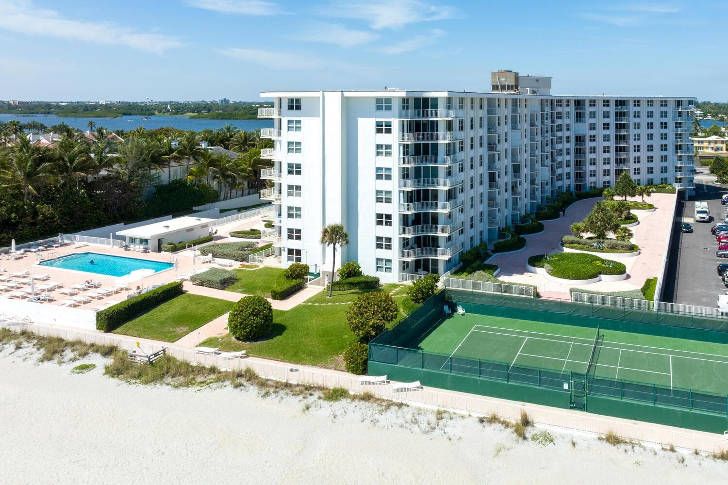 2295 S Ocean Boulevard 404 photo 2