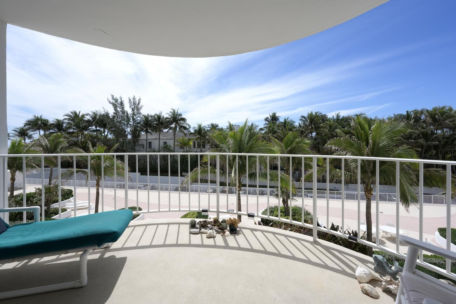 2295 S Ocean Boulevard 404 photo 21