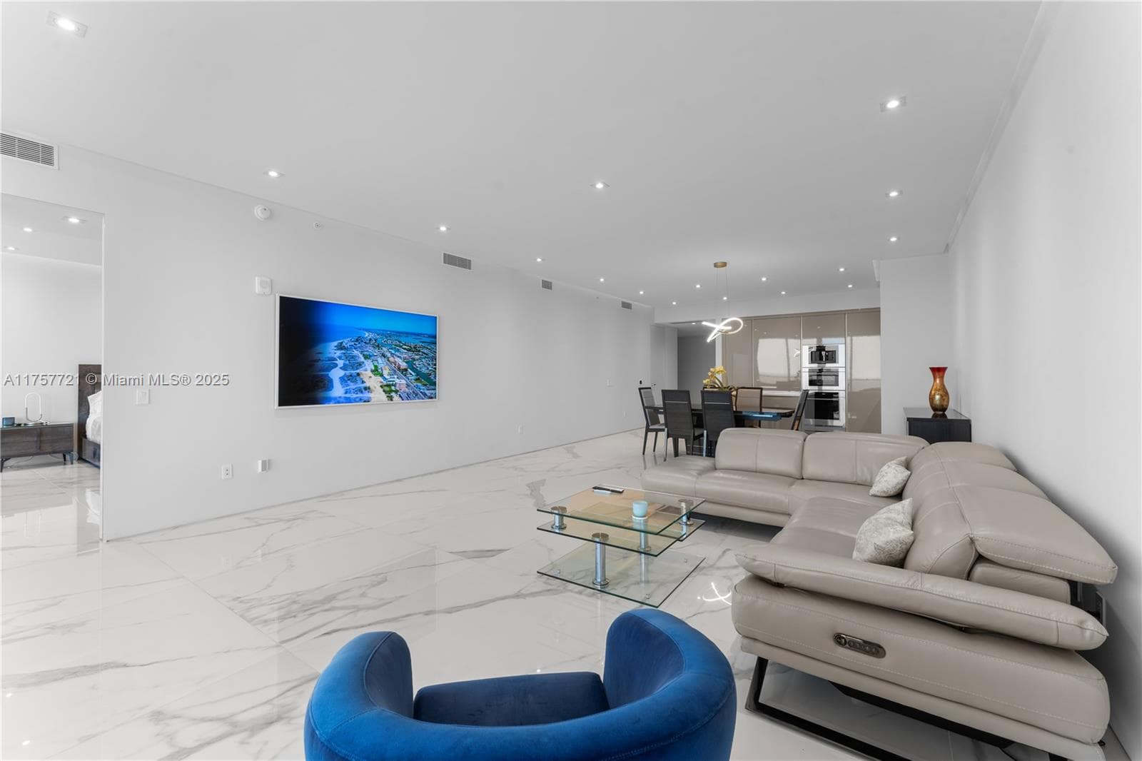 18975 Collins Ave 3703 photo 19