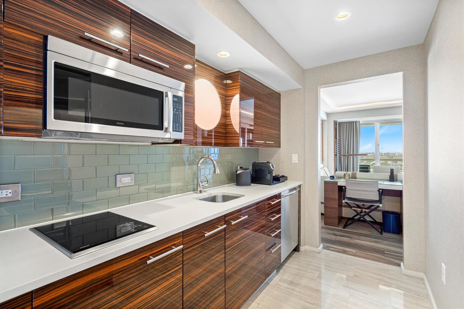 551 N Fort Lauderdale Beach Boulevard H1603 photo 12
