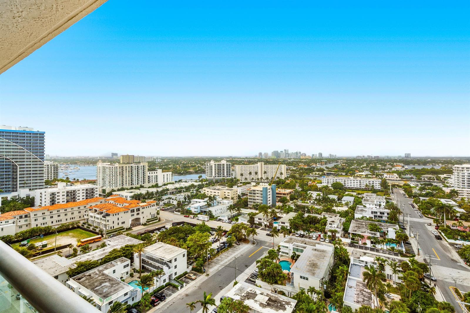 551 N Fort Lauderdale Beach Boulevard H1603 photo 24