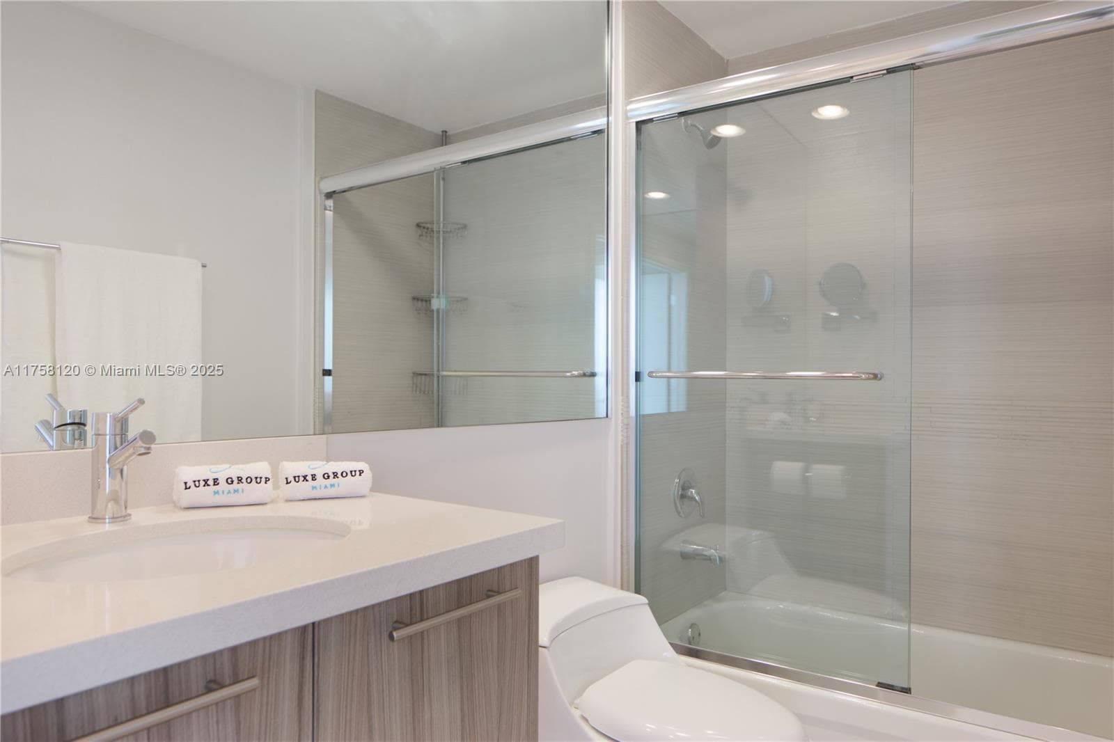 6700 Indian Creek Dr PH5 photo 24