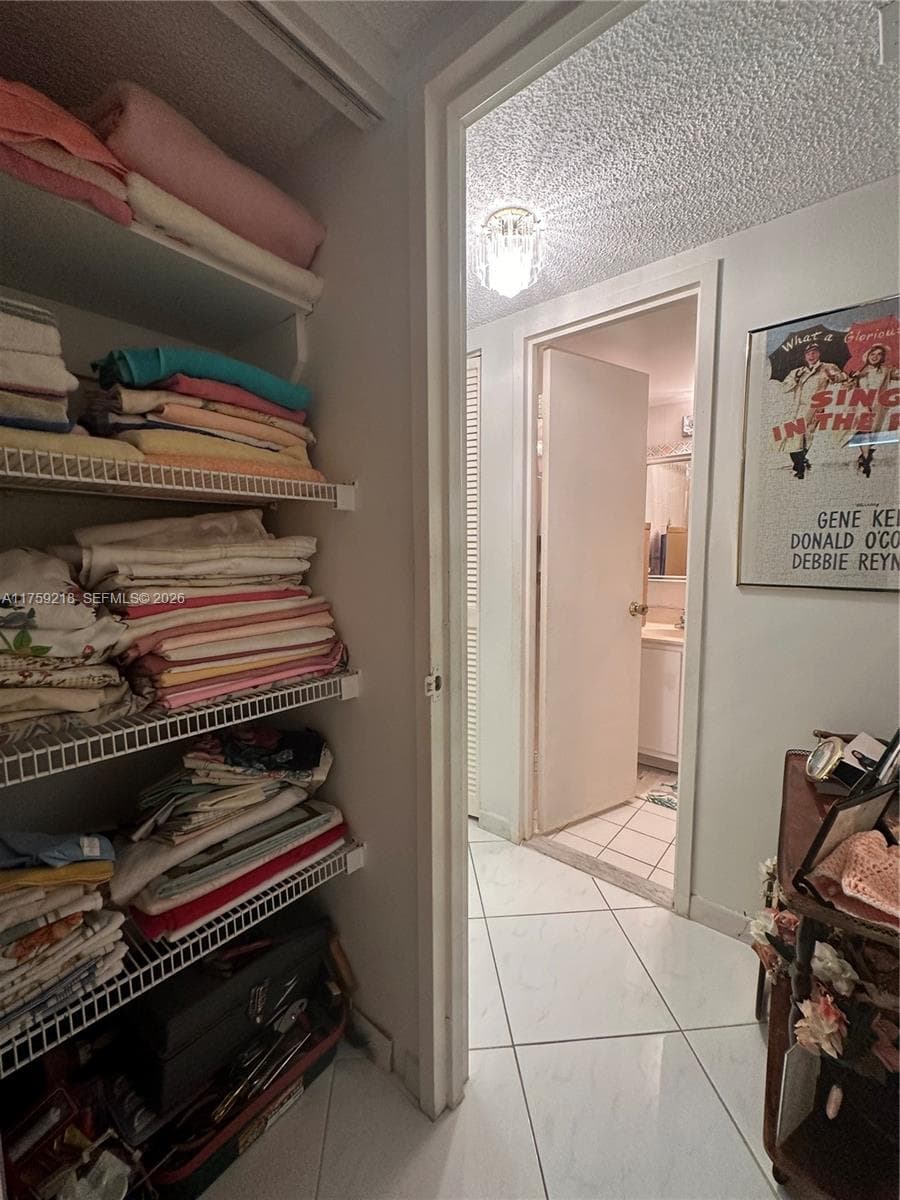 3180 S Ocean Dr 522 photo 16
