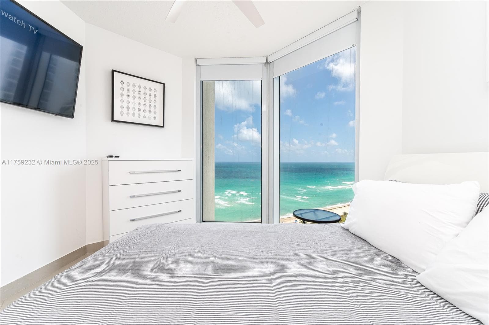 16699 Collins Ave 1809 photo 17