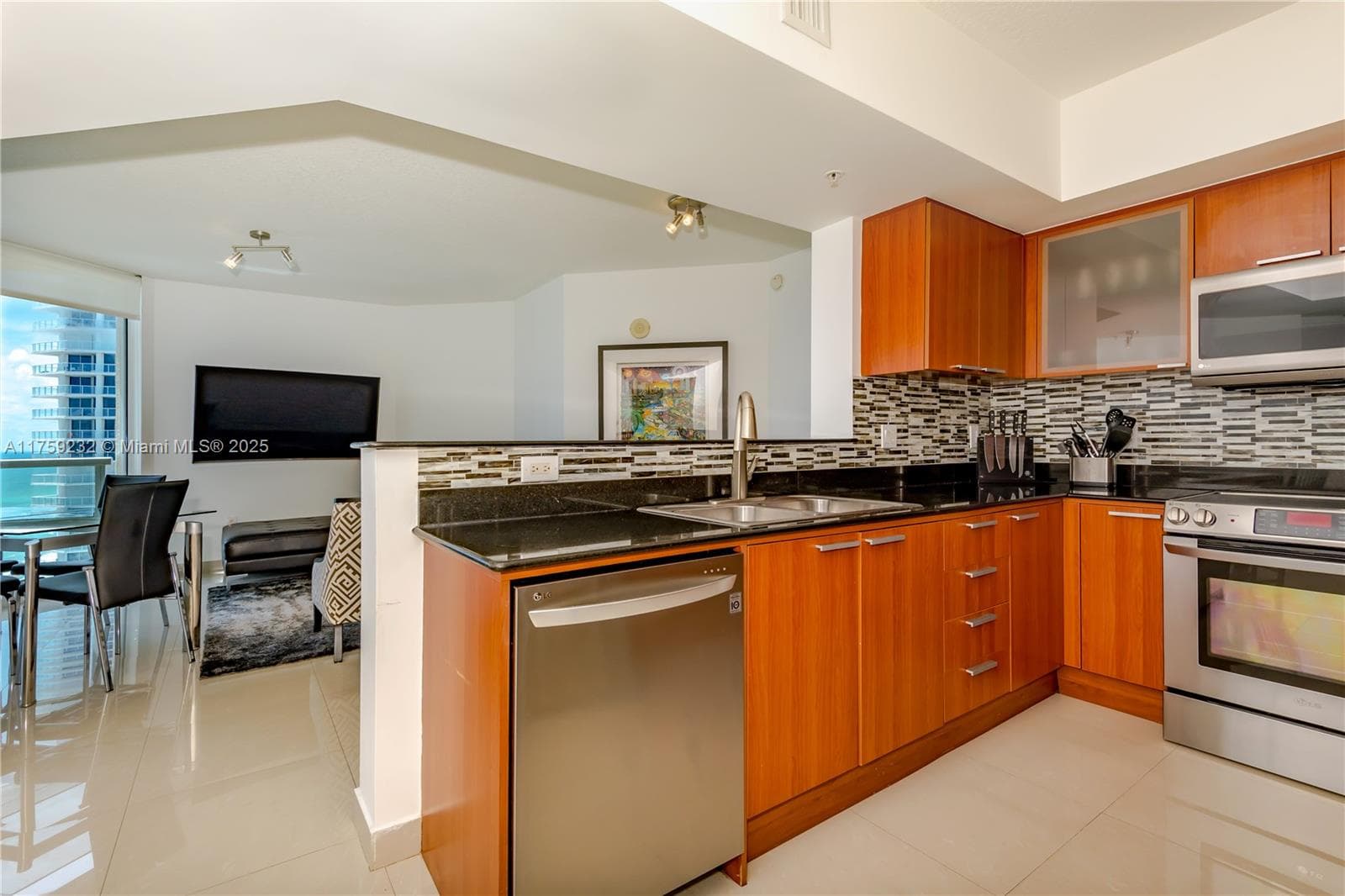 16699 Collins Ave 1809 photo 5
