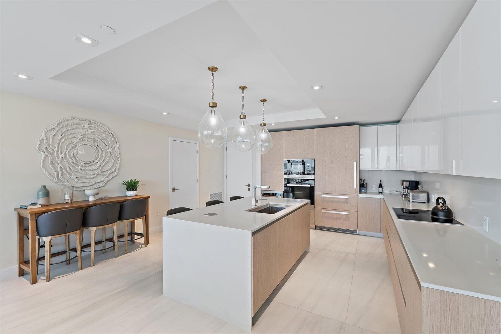 3100 N Ocean 906 photo 10