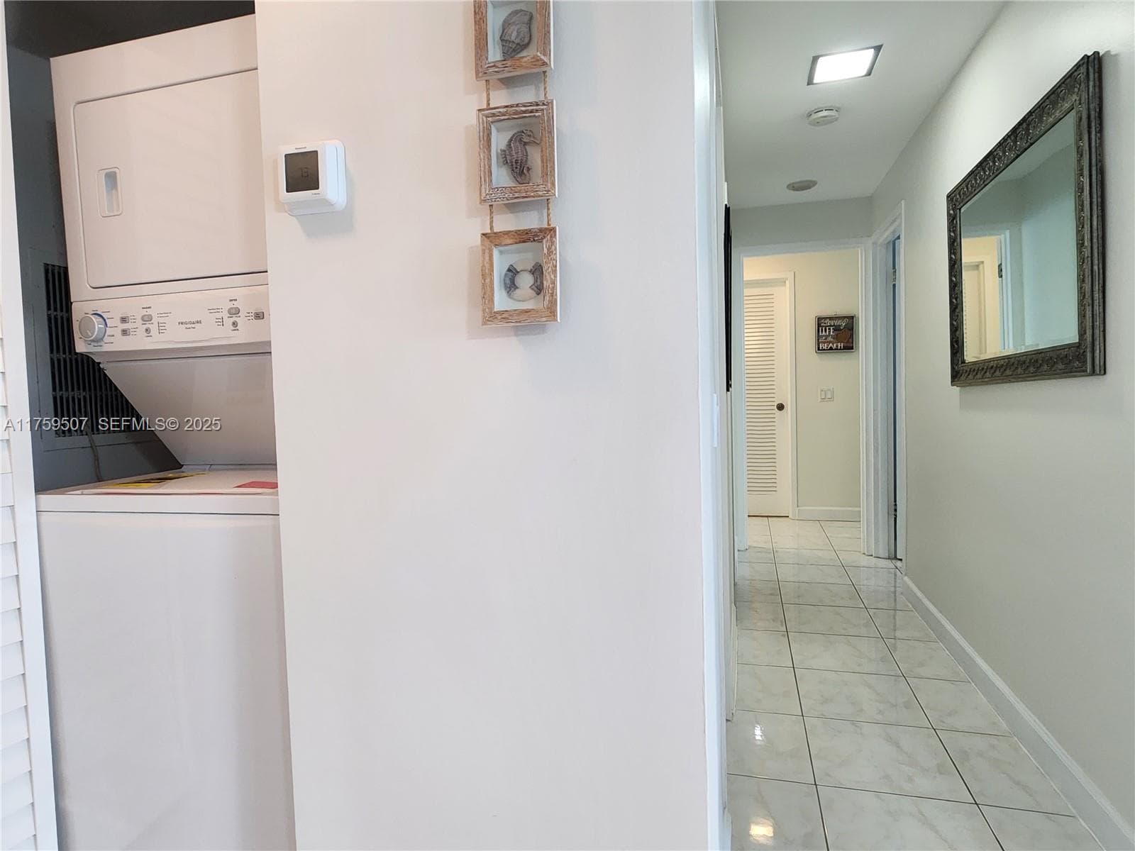 3505 Ocean Dr 508 photo 19