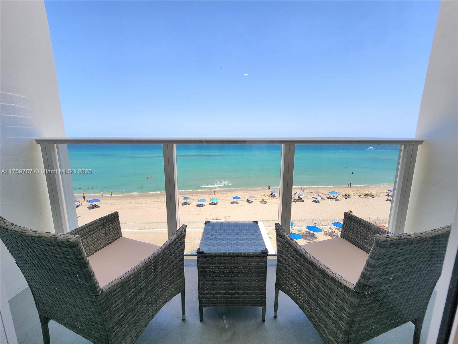 3505 S Ocean Dr 612 photo 3
