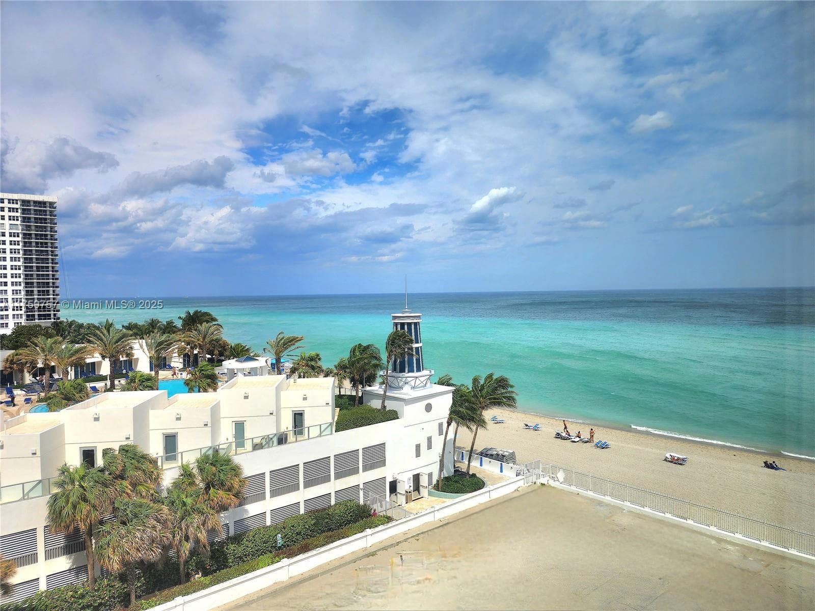 3505 S Ocean Dr 612 photo 1