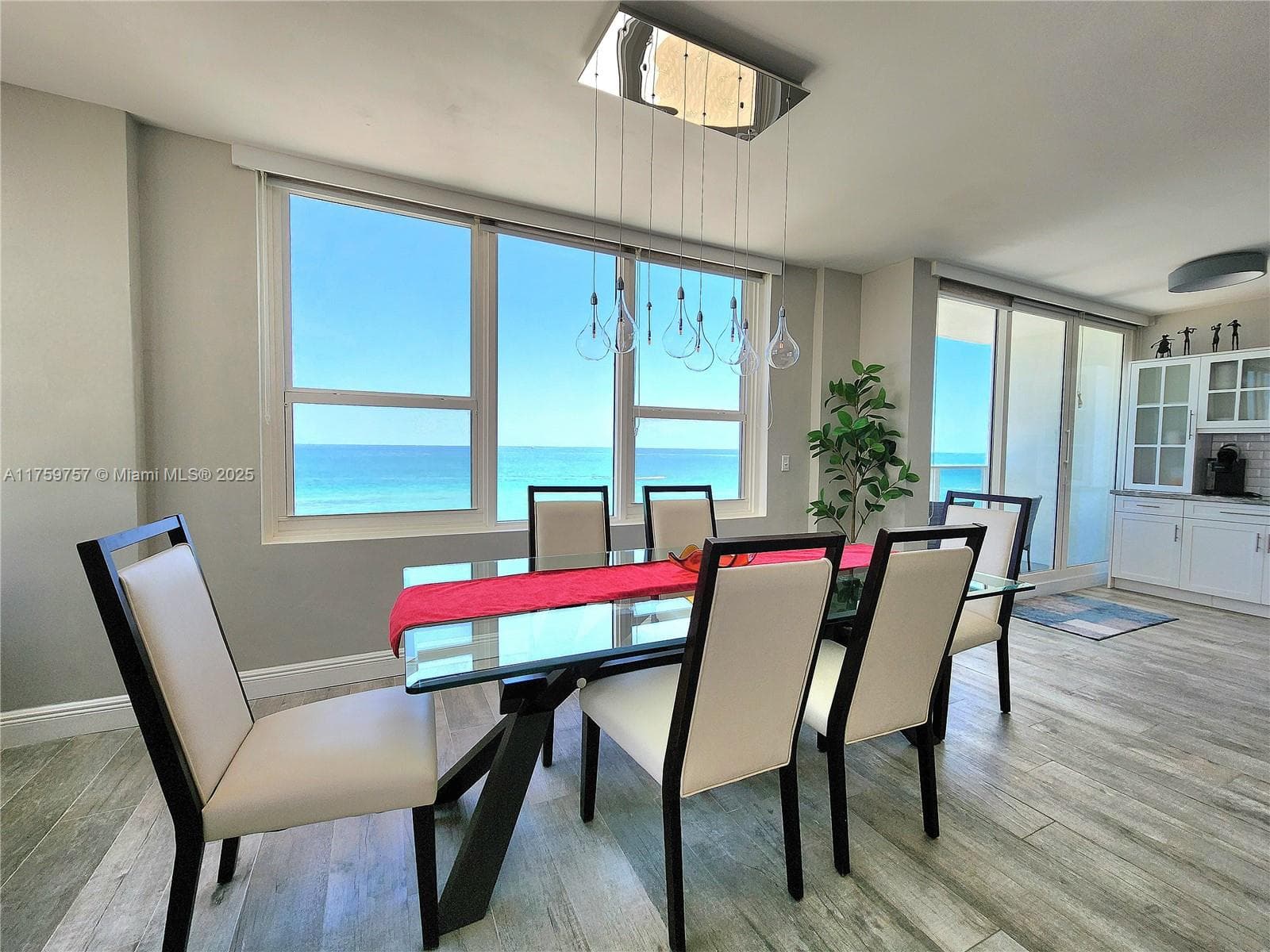 3505 S Ocean Dr 612 photo 9