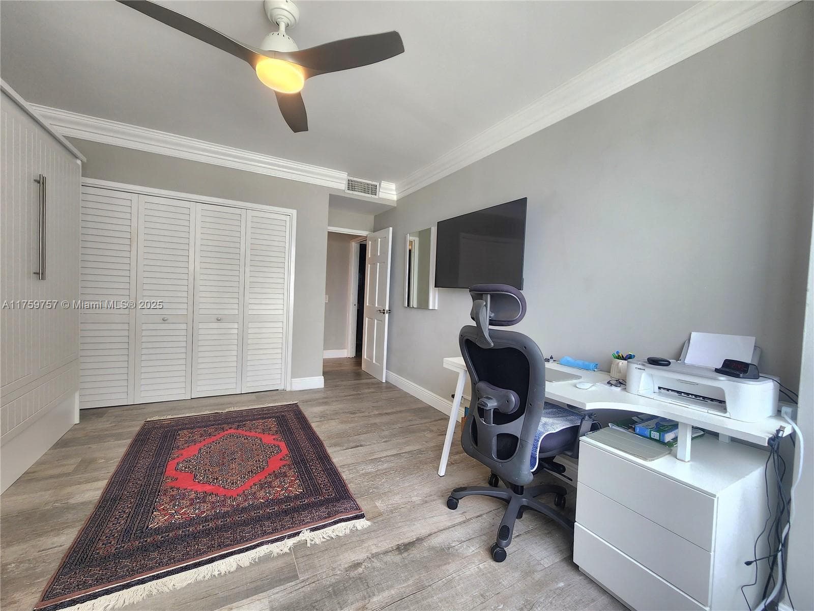 3505 S Ocean Dr 612 photo 21