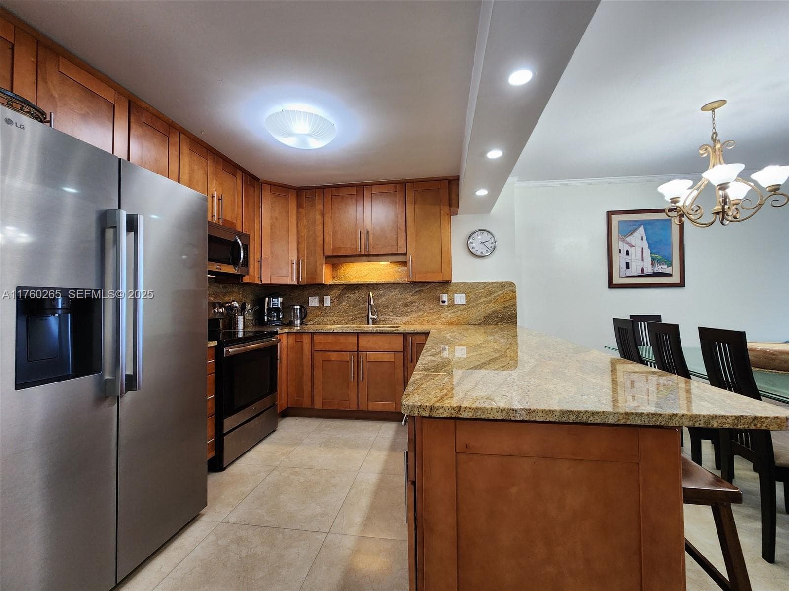 3725 S Ocean Dr 1008 photo 7