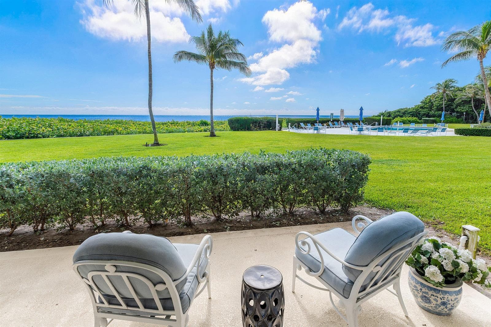 1225 S Ocean Boulevard 105 photo 2