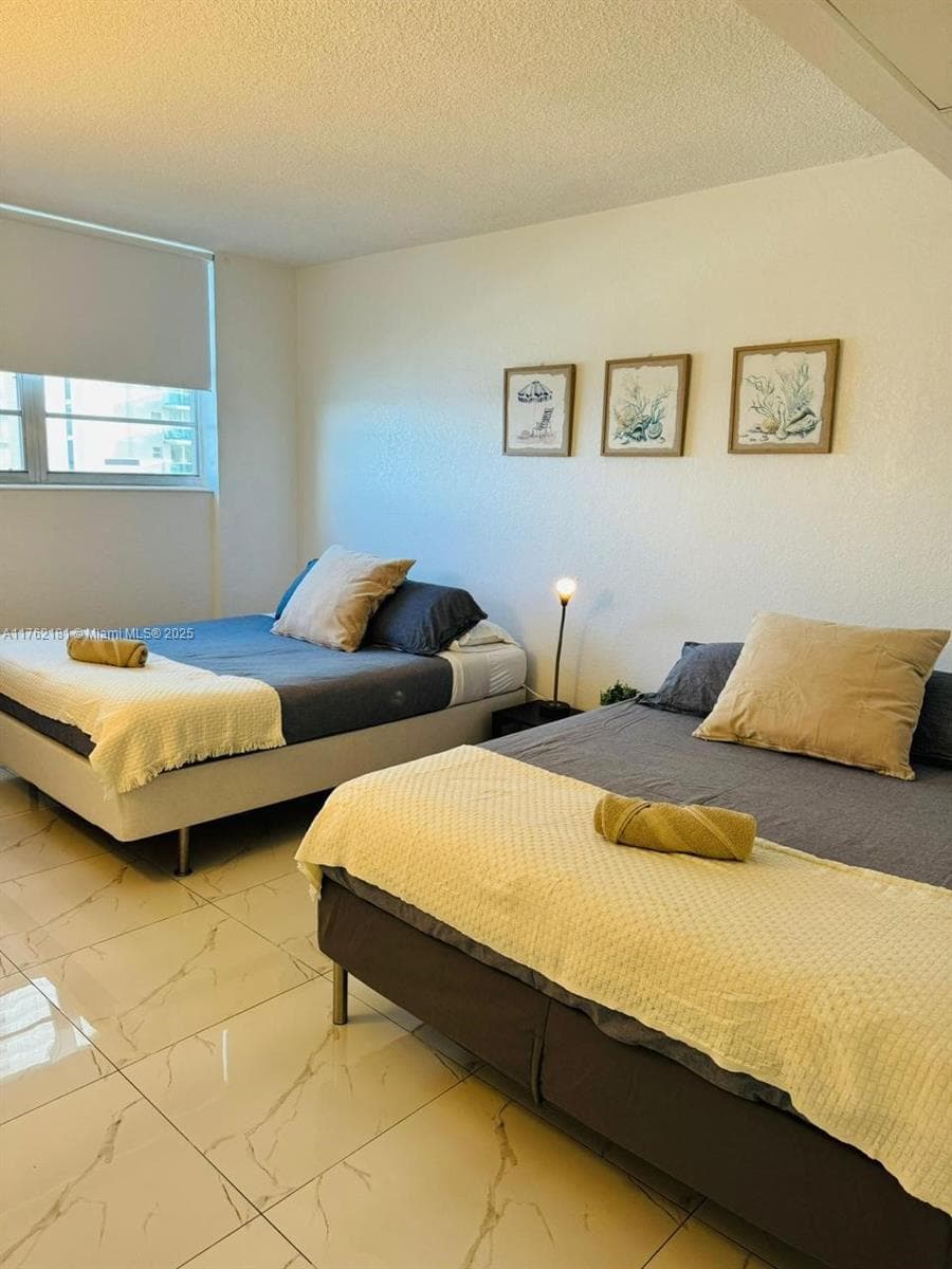 3901 S Ocean Dr 10G photo 5
