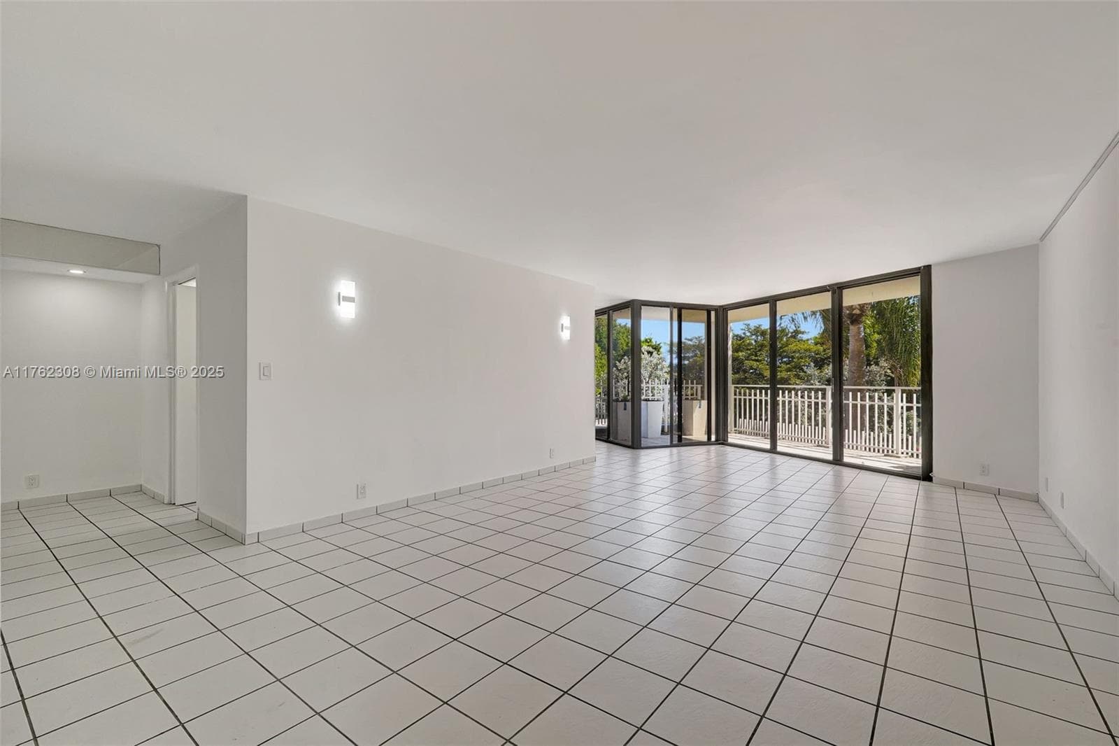 4000 Towerside Ter 302 photo 8