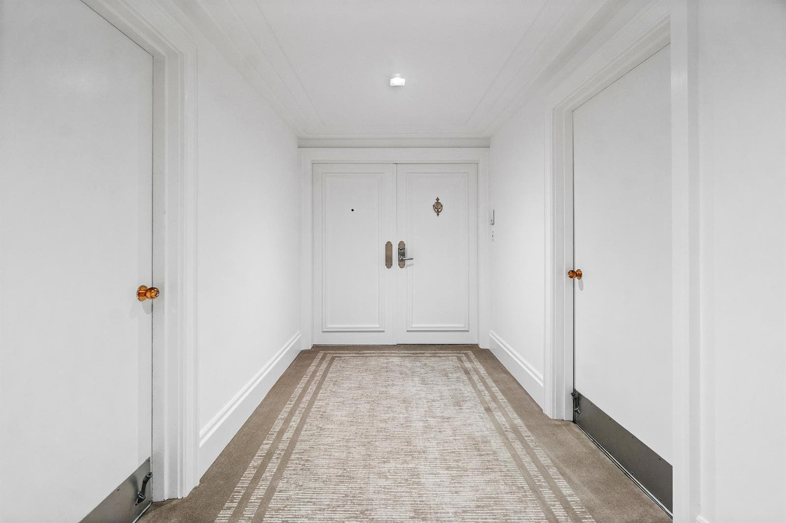 150 Bradley Place #101 3