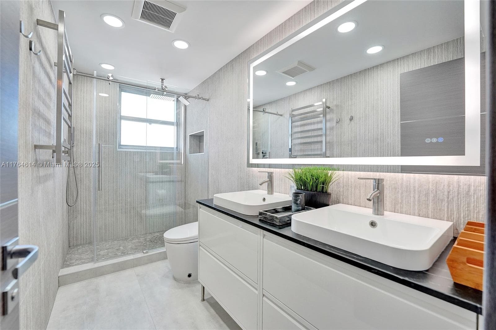 4001 S Ocean Dr 16P photo 7