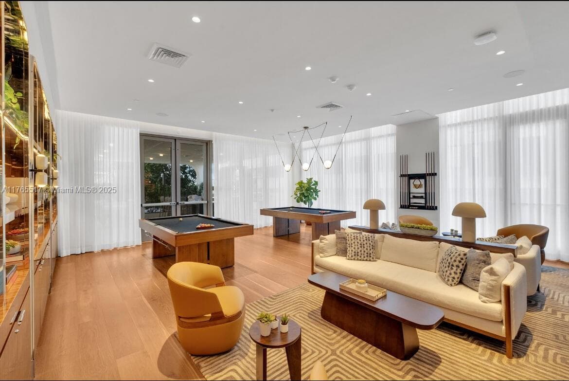 2678 Tigertail 1009 photo 14