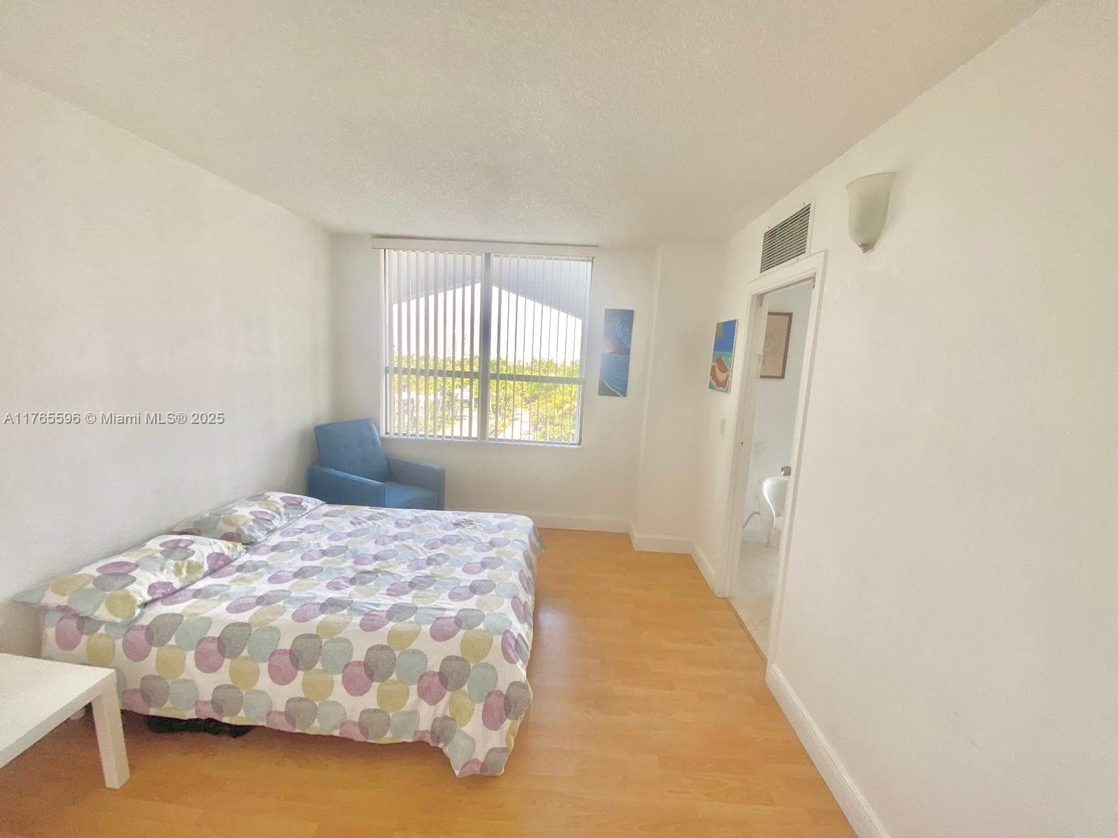 9801 Collins Ave 8M photo 8