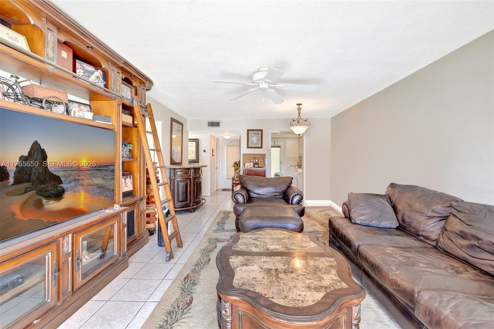 2200 Diana Dr 310 photo 6