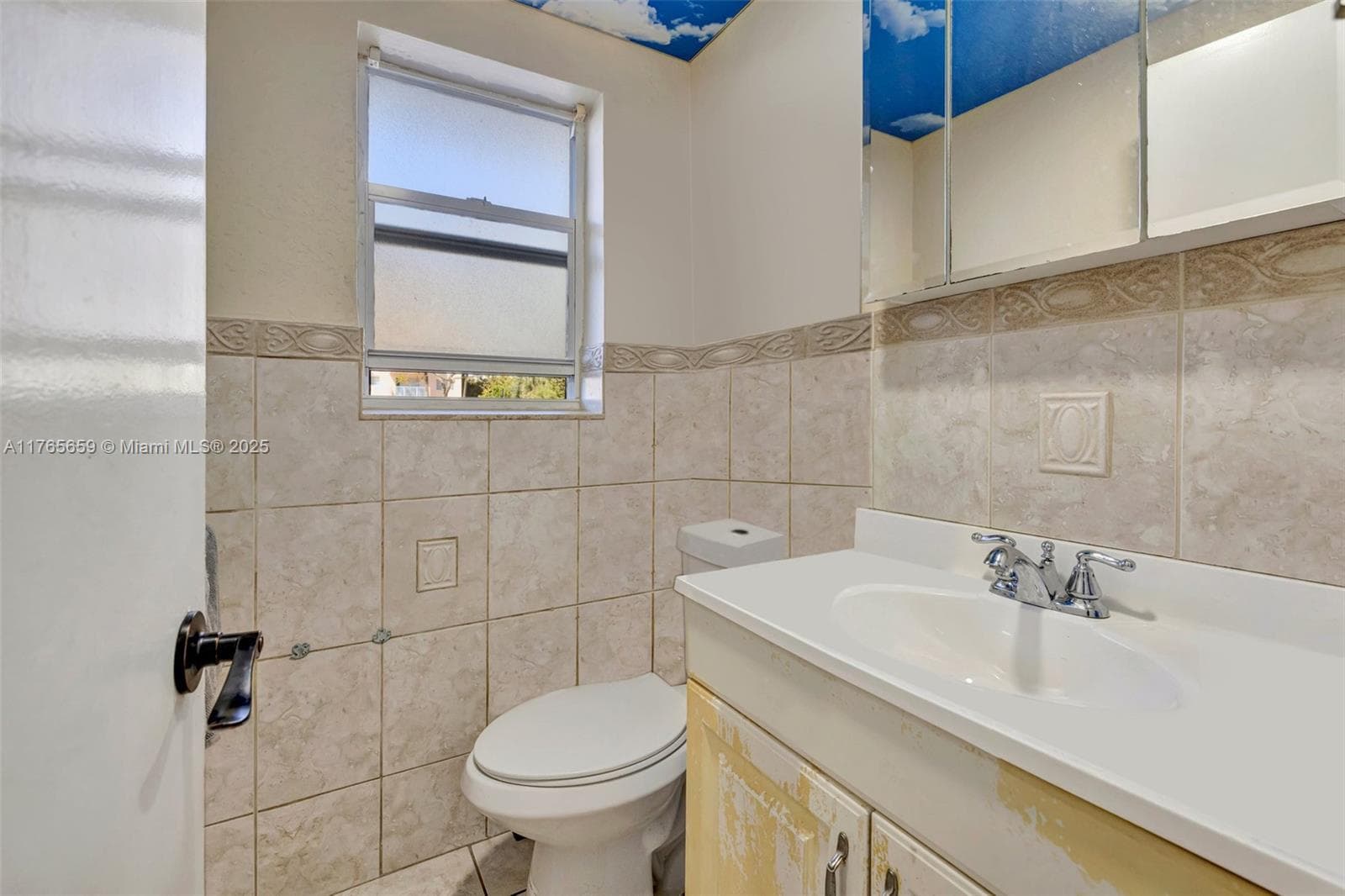 2200 Diana Dr 111 photo 13