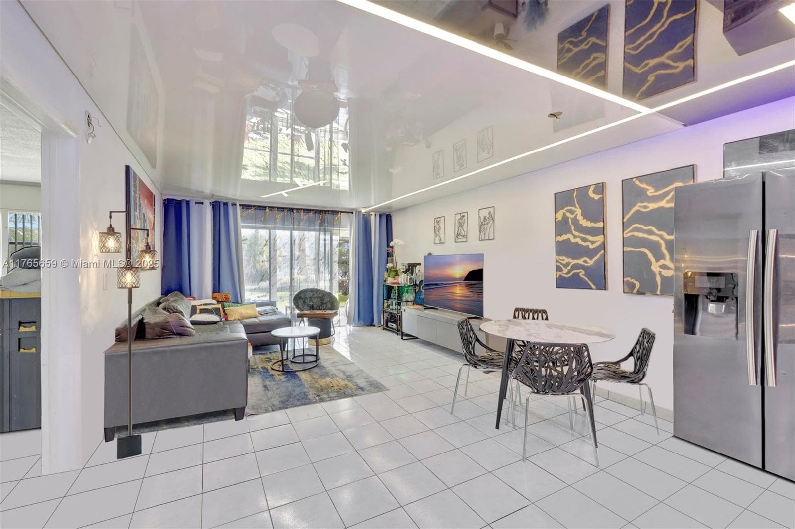 2200 Diana Dr 111 photo 5