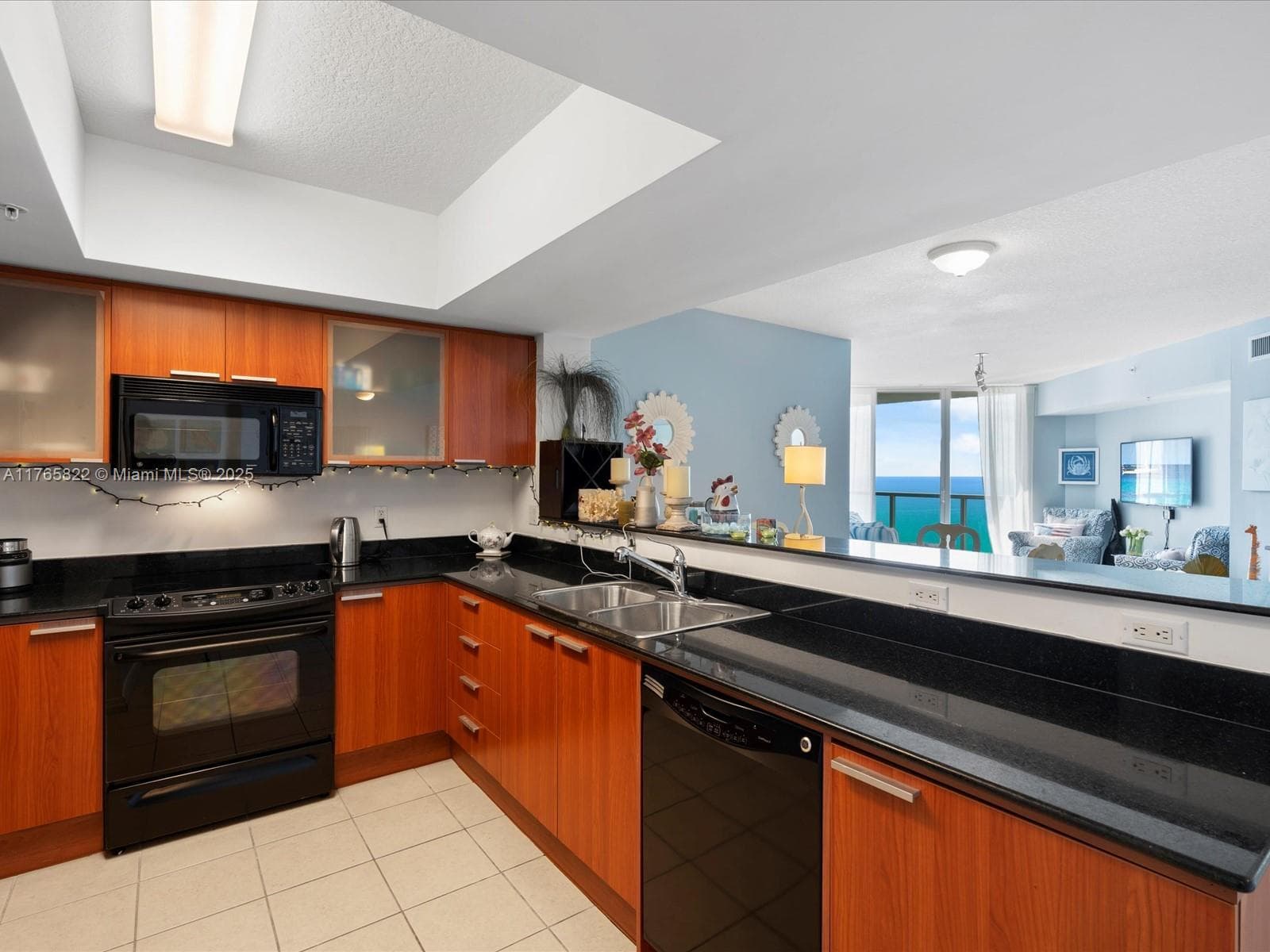 16699 Collins Ave 3710 photo 16