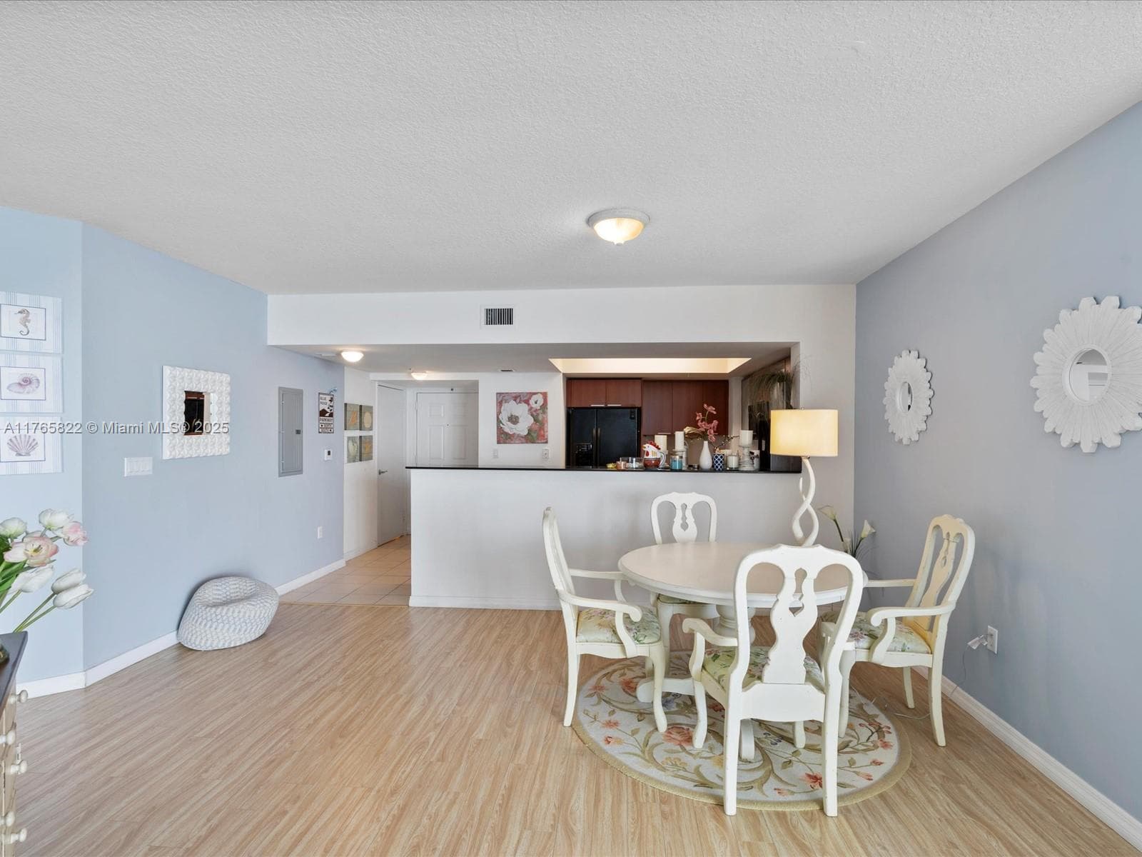 16699 Collins Ave 3710 photo 9