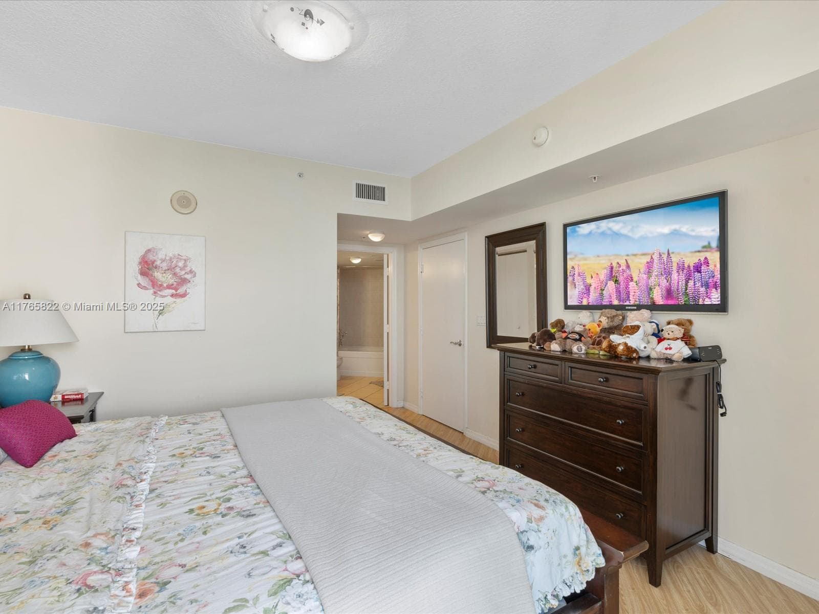 16699 Collins Ave 3710 photo 24