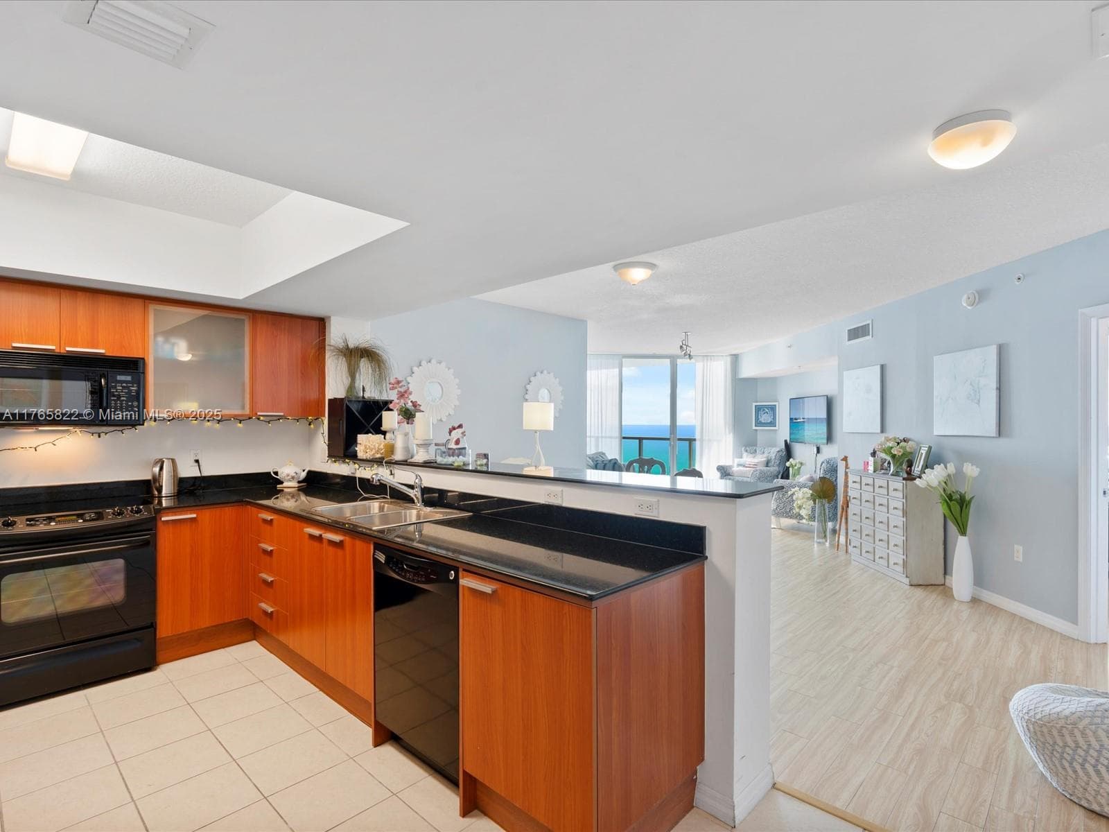16699 Collins Ave 3710 photo 14