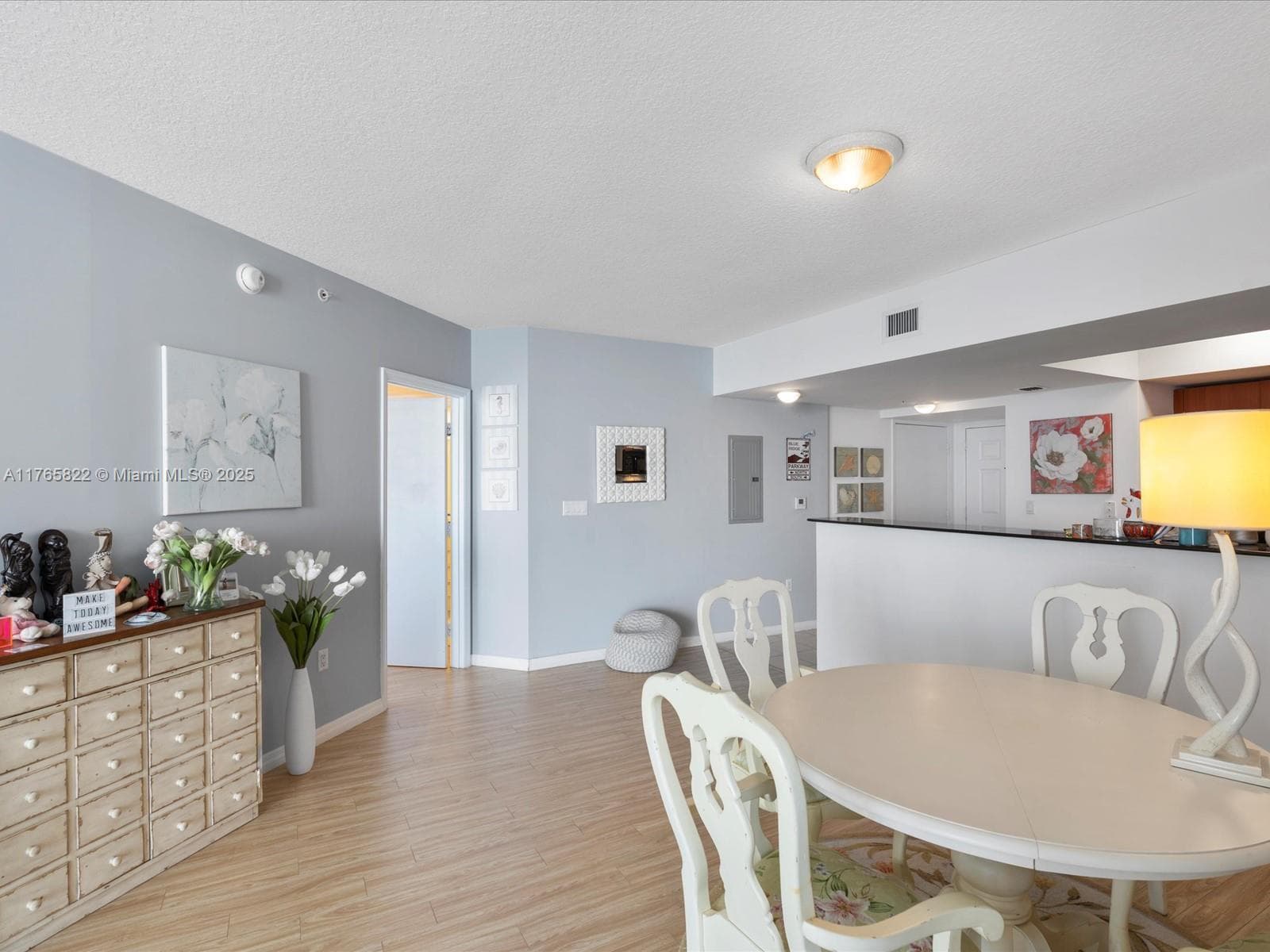 16699 Collins Ave 3710 photo 11