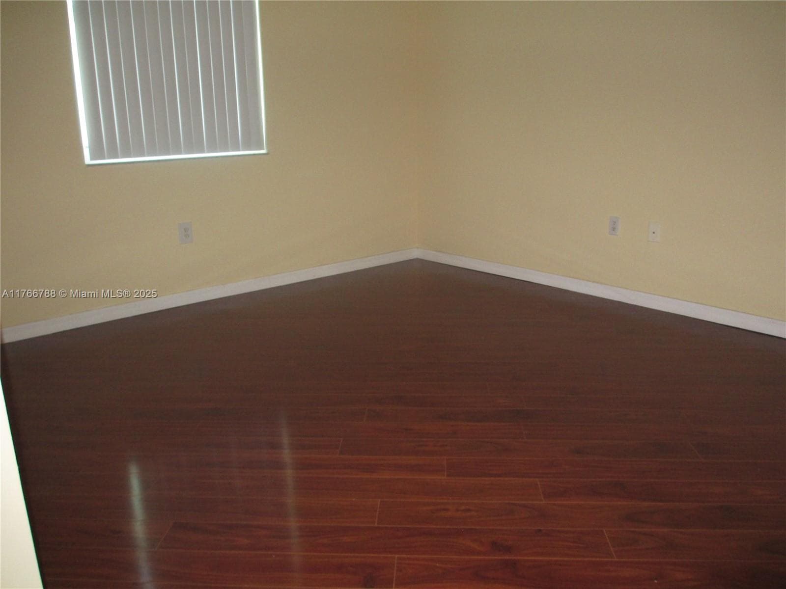 9201 Collins Ave 1021 photo 7