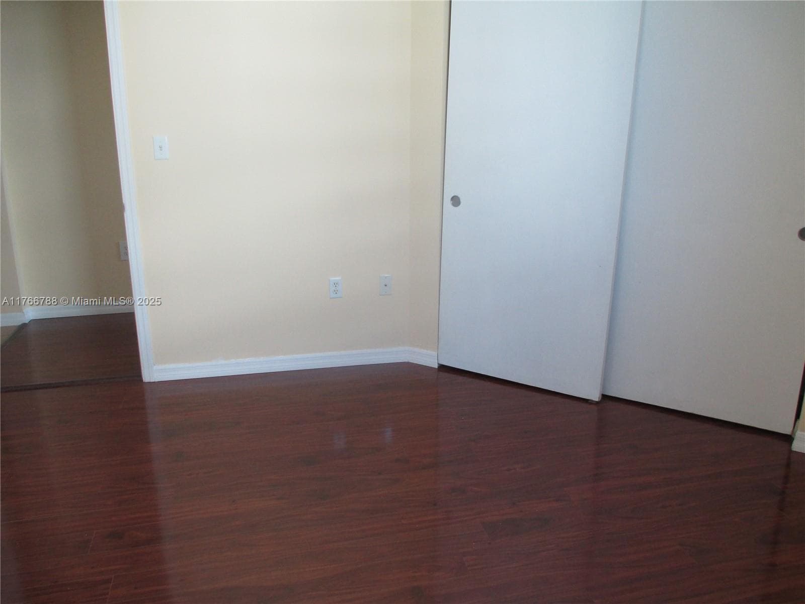 9201 Collins Ave 1021 photo 11
