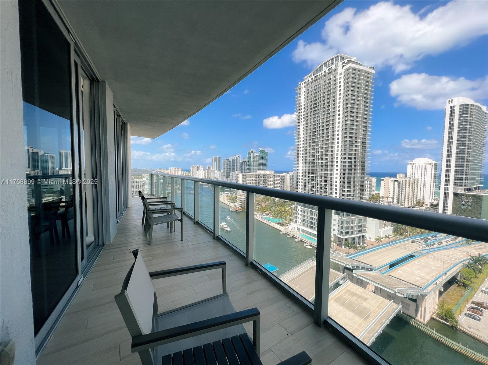 2600 E Hallandale Beach Blvd T2202 photo 5