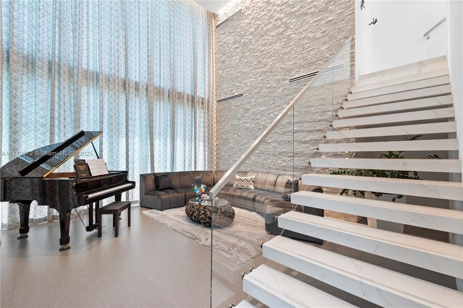 1400 Bayview Dr photo 22