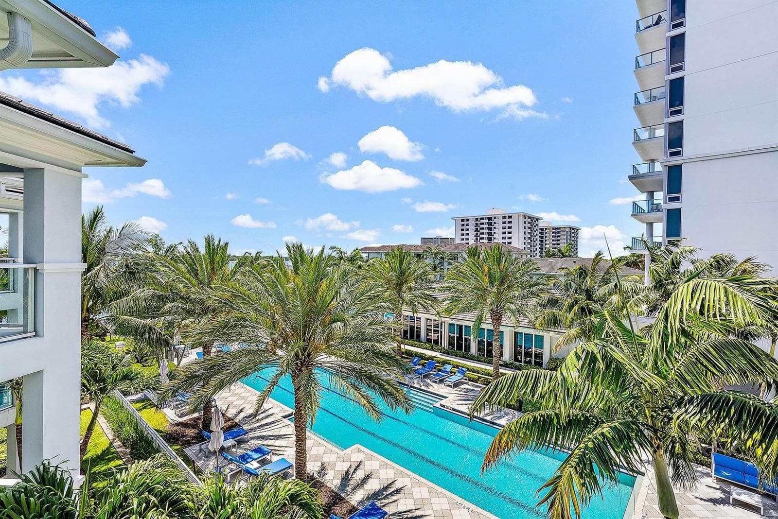 110 Water Club Court N photo 22