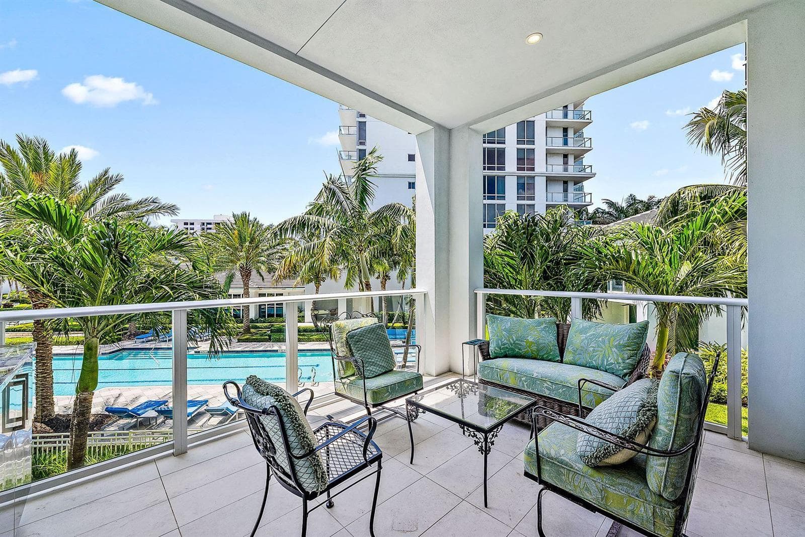 110 Water Club Court N photo 10