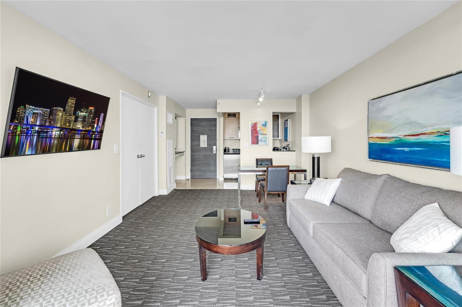2670 E Sunrise Boulevard 903 photo 6