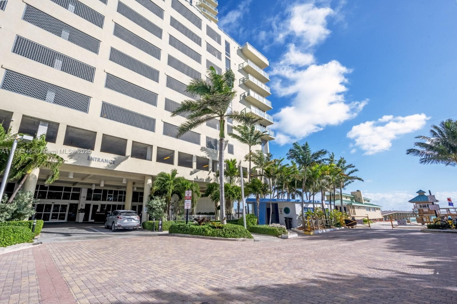 16699 Collins Ave 3306 photo 23