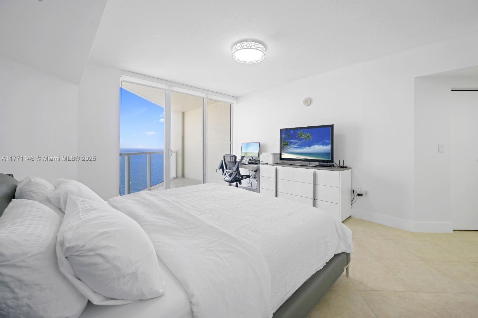 16699 Collins Ave 3306 photo 12