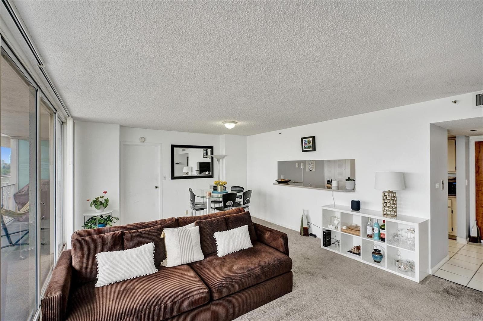 7601 E Treasure Drive 617 photo 23
