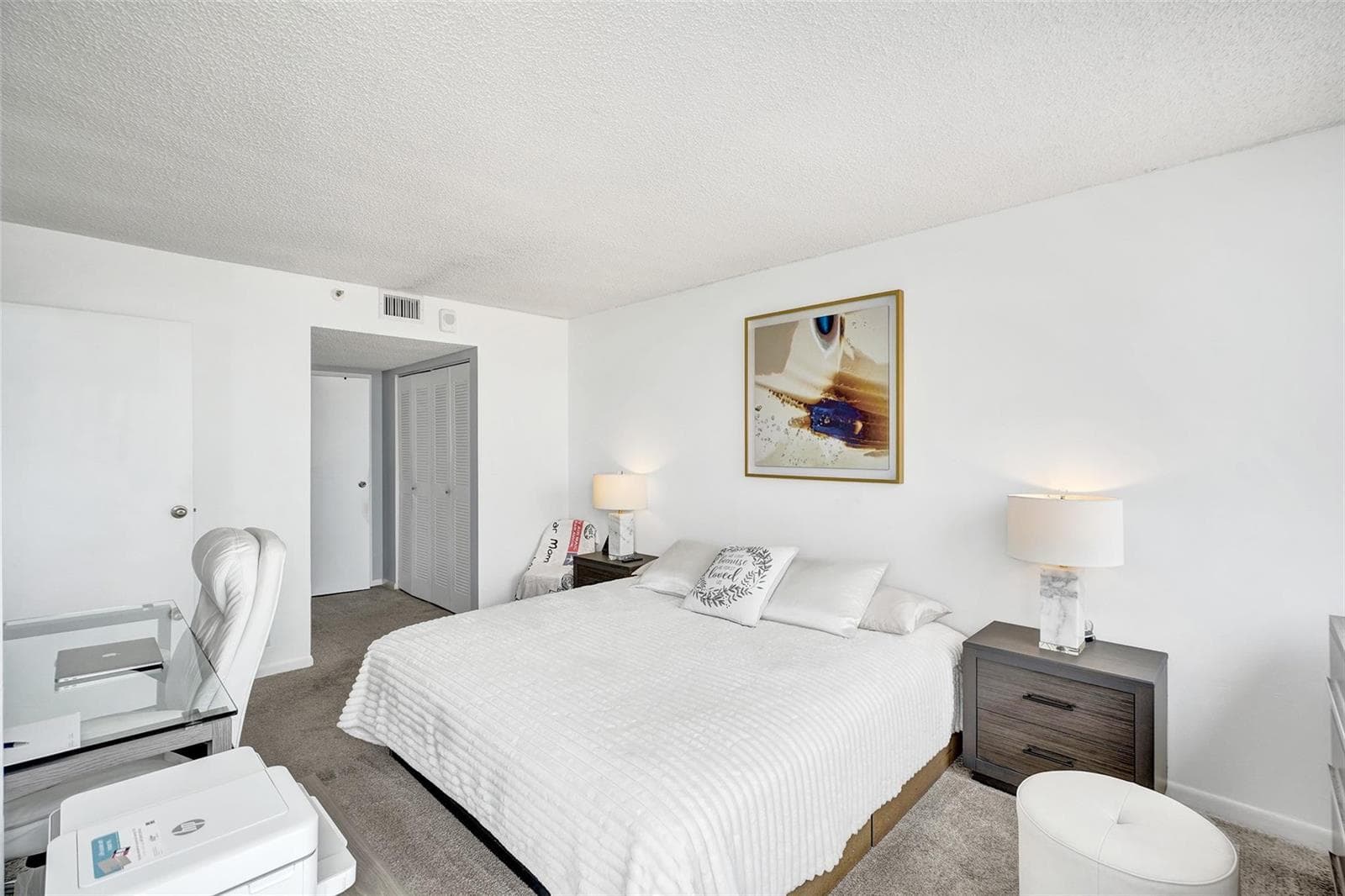 7601 E Treasure Drive 617 photo 15