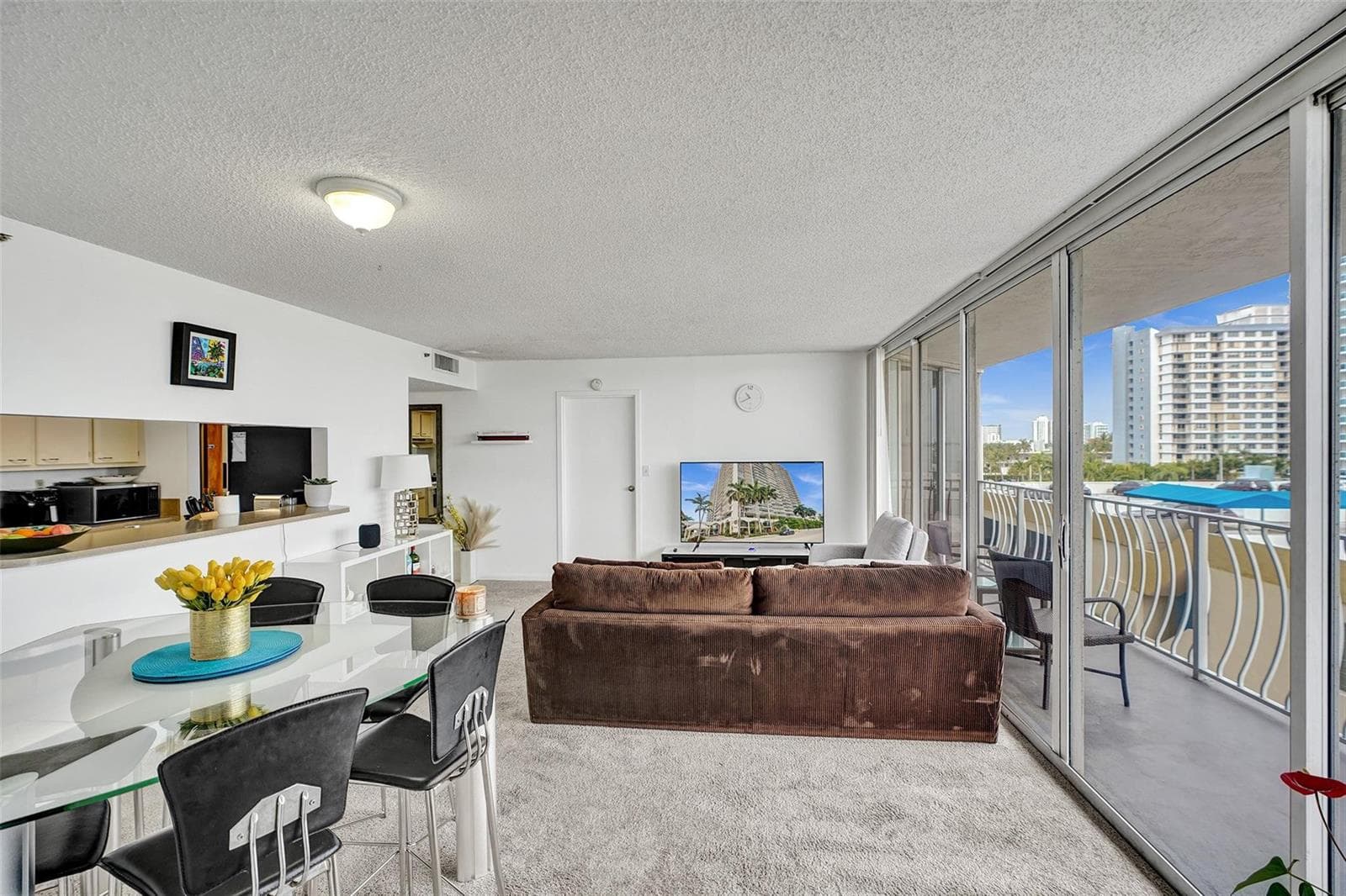7601 E Treasure Drive 617 photo 25