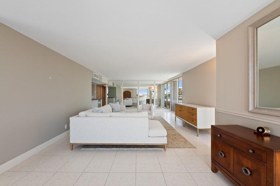 2200 S Ocean Boulevard 401 photo 5