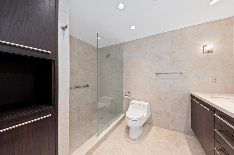 2200 S Ocean Boulevard 401 photo 19