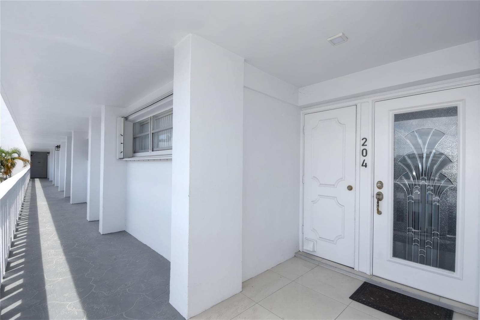 1012 N Ocean Boulevard 204 photo 6