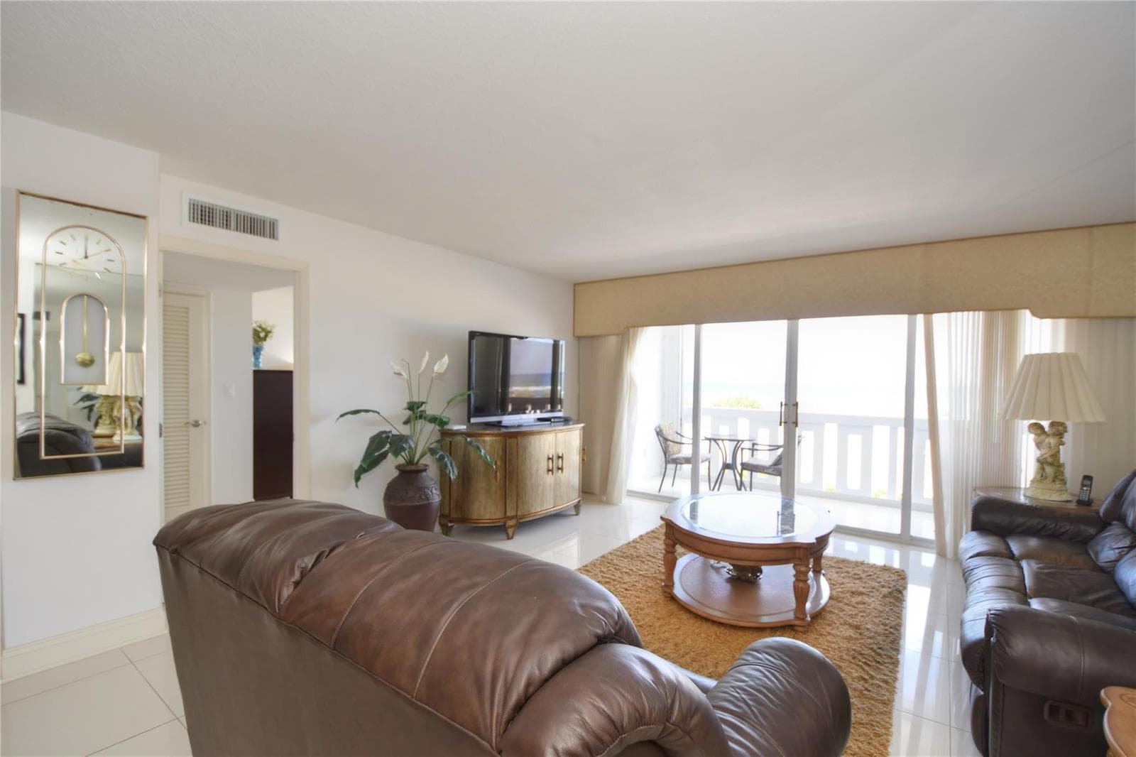 1012 N Ocean Boulevard 204 photo 20