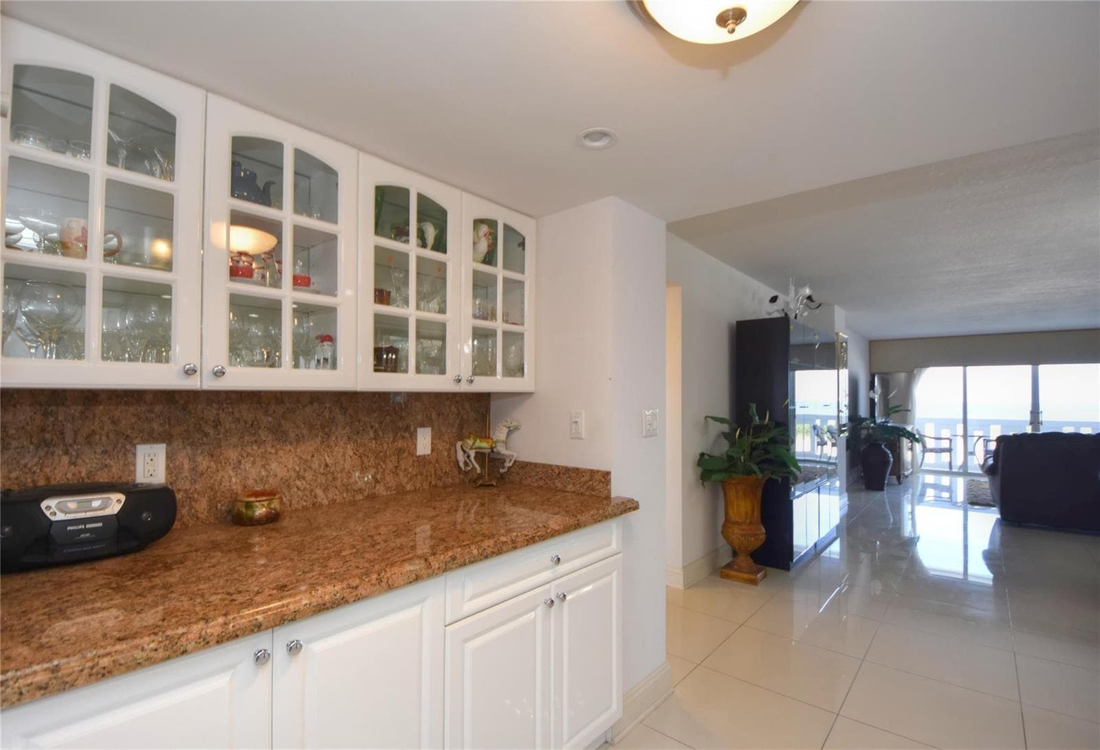 1012 N Ocean Boulevard 204 photo 8
