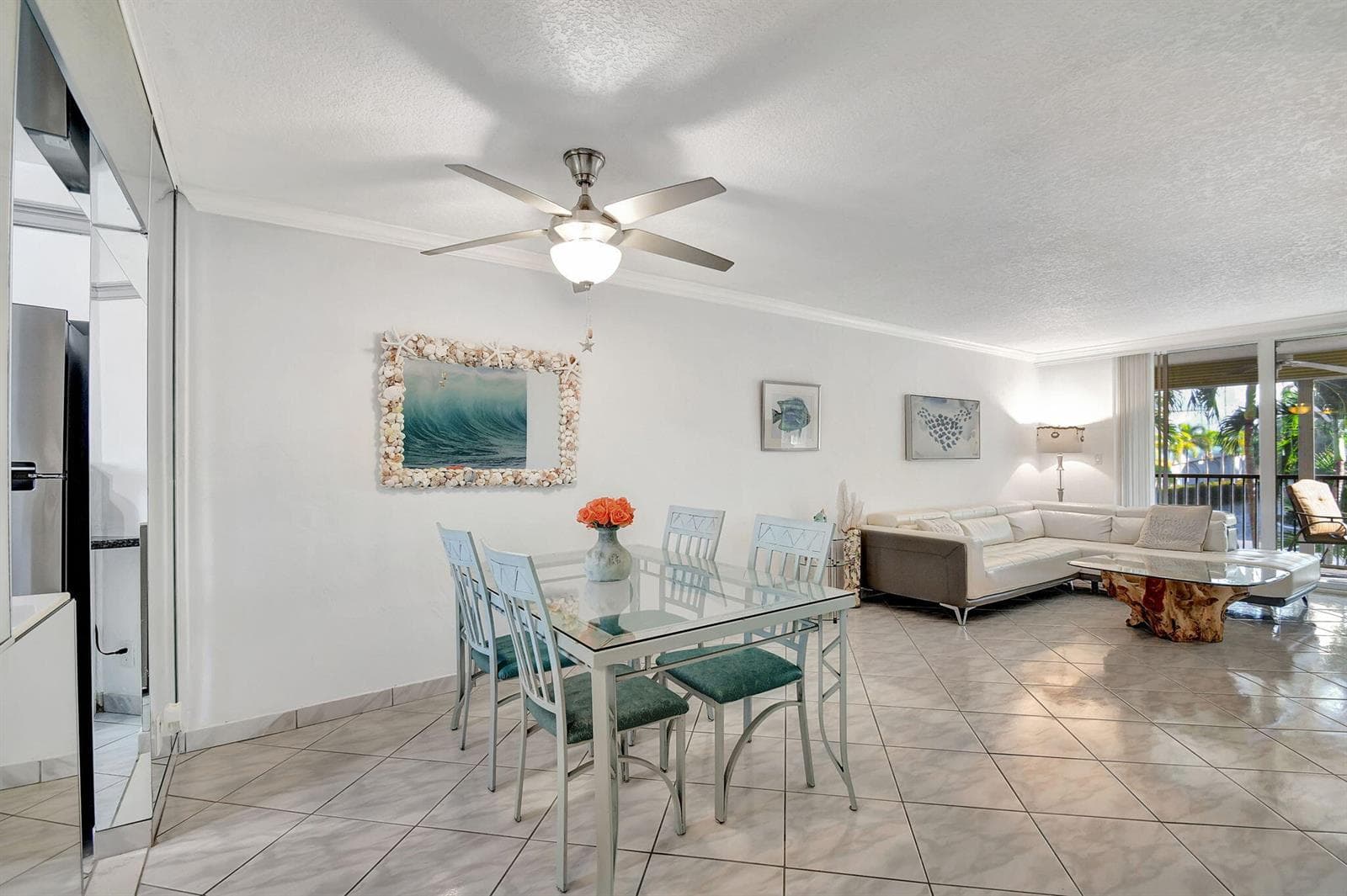 720 E Ocean Avenue 202 photo 4