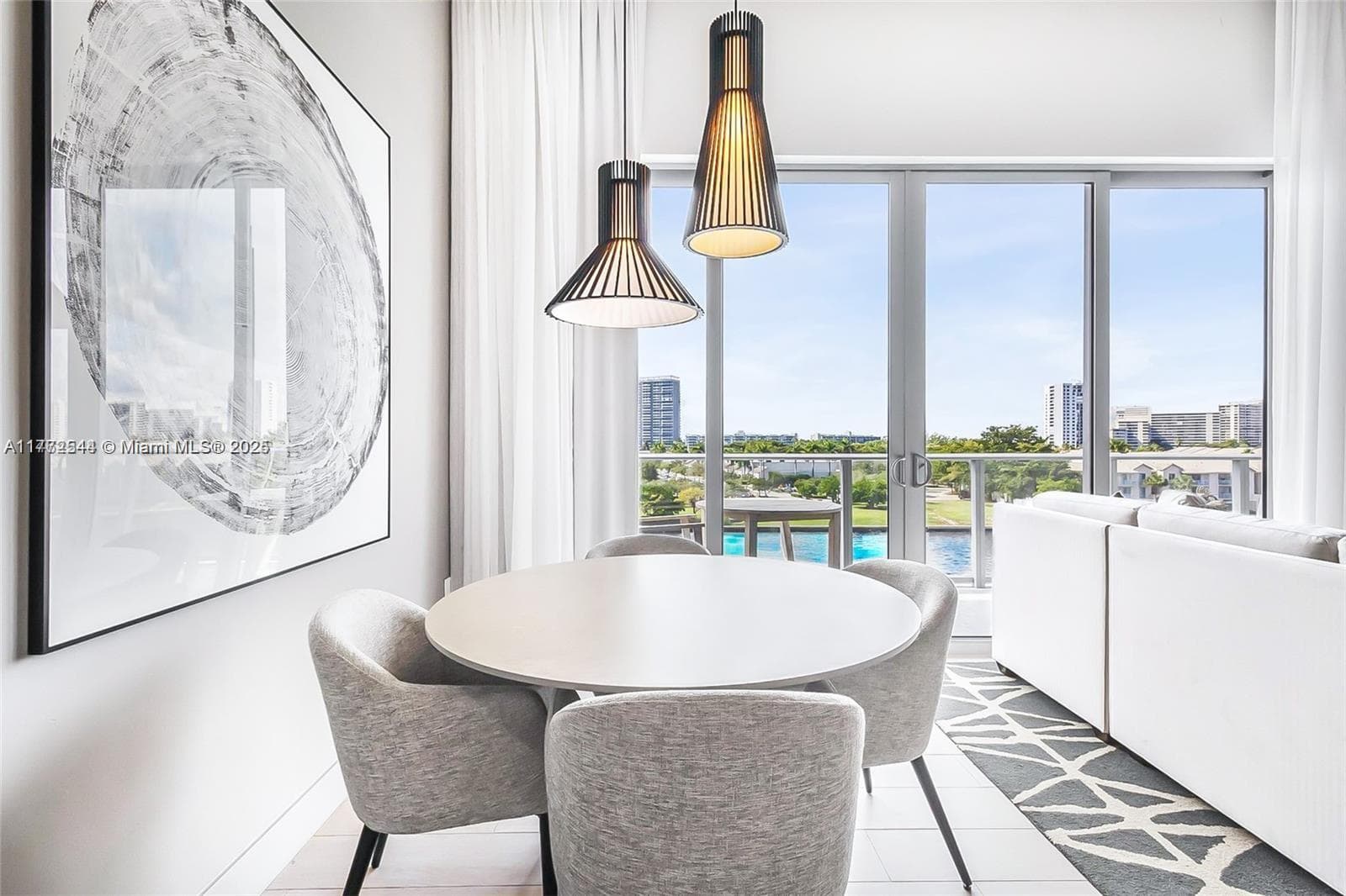 4010 Ocean Dr R406 photo 10